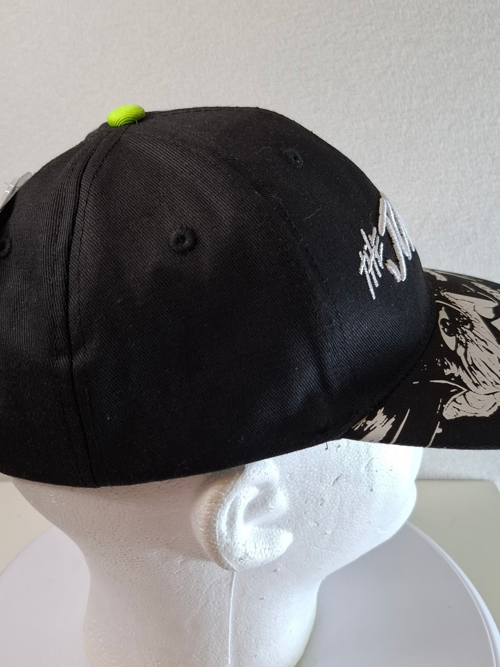 Batman Black Snapback Hat with White Joker Script and Graphic Brim - Picture 3 of 9